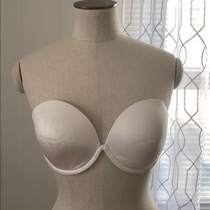 Victoria’s Secret Very Sexy Strapless Bra Size 36C